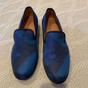 Duke & Dexter Electric Camo Slip ons. Men’s size 9